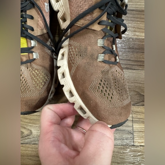 On women’s cloud X Running Shoes Mocha/Sand size 8/39 preowned condition - Picture 7 of 11
